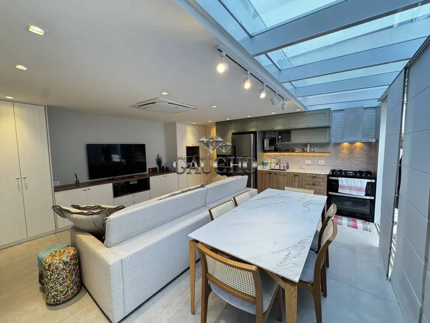 Foto 2 de Cobertura com 2 quartos à venda, 130m2 em Barra da Tijuca, Rio De Janeiro - RJ