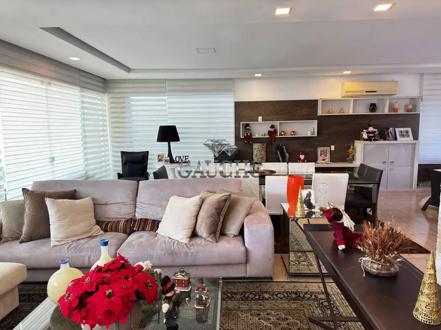 Foto 4 de Casa com 6 quartos para alugar, 830m2 em Barra da Tijuca, Rio De Janeiro - RJ