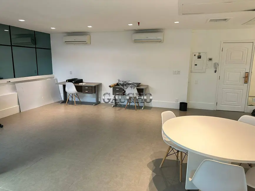 Sala Comercial à venda, 80m2 em Barra da Tijuca, Rio De Janeiro - RJ - imagem 1 Foto 1 de Sala Comercial à venda, 80m2 em Barra da Tijuca, Rio De Janeiro - RJ