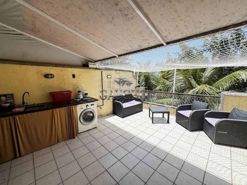 Casa com 3 quartos à venda, 210m2 em Recreio dos Bandeirantes, Rio De Janeiro - RJ - imagem 2 Foto 2 de Casa com 3 quartos à venda, 210m2 em Recreio dos Bandeirantes, Rio De Janeiro - RJ