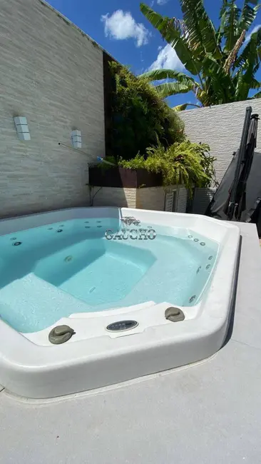 Casa com 4 quartos para alugar, 300m2 em Barra da Tijuca, Rio De Janeiro - RJ - imagem 3 Foto 3 de Casa com 4 quartos para alugar, 300m2 em Barra da Tijuca, Rio De Janeiro - RJ