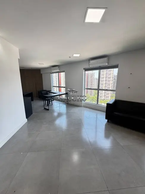 Sala Comercial à venda, 53m2 em Barra da Tijuca, Rio De Janeiro - RJ - imagem 4 Foto 4 de Sala Comercial à venda, 53m2 em Barra da Tijuca, Rio De Janeiro - RJ