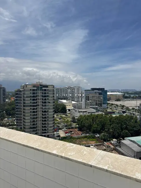 Foto 1 de Cobertura com 3 quartos à venda, 200m2 em Rio De Janeiro - RJ