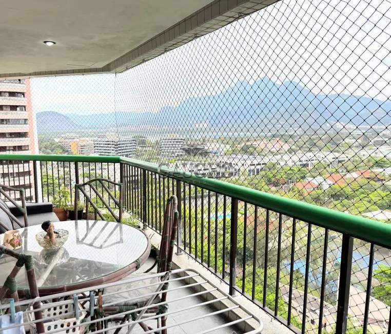 Foto 2 de Apartamento com 2 quartos à venda, 105m2 em Barra da Tijuca, Rio De Janeiro - RJ