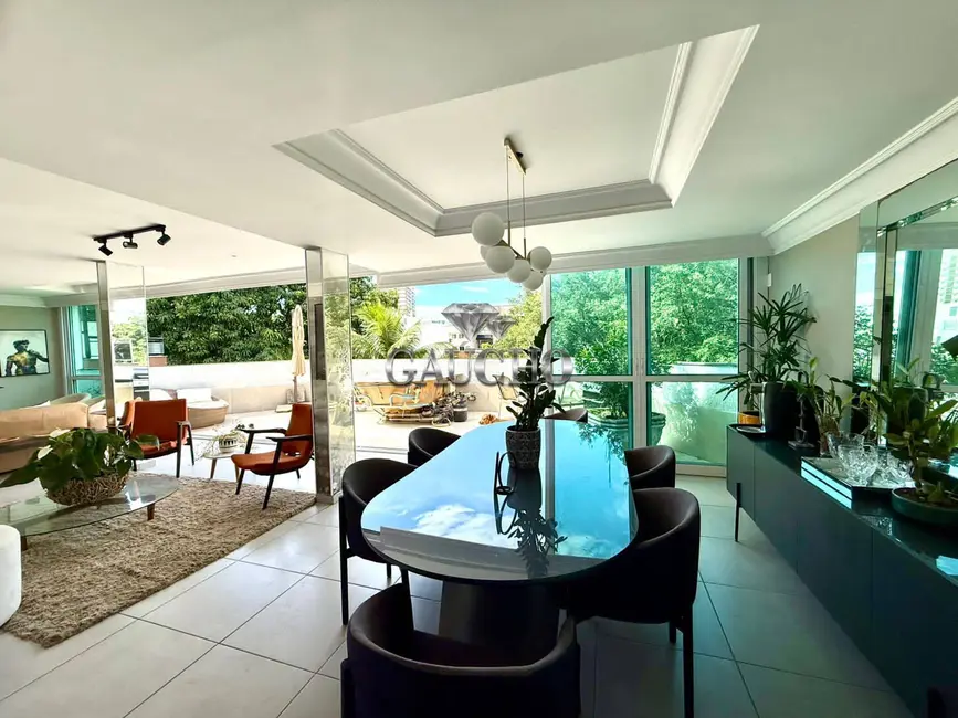 Foto 4 de Cobertura com 4 quartos para alugar, 400m2 em Barra da Tijuca, Rio De Janeiro - RJ