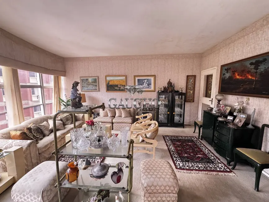 Apartamento com 2 quartos à venda, 92m2 em Copacabana, Rio De Janeiro - RJ - imagem 4 Foto 4 de Apartamento com 2 quartos à venda, 92m2 em Copacabana, Rio De Janeiro - RJ