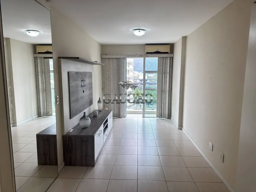 Foto 6 de Apartamento com 2 quartos à venda, 65m2 em Barra da Tijuca, Rio De Janeiro - RJ