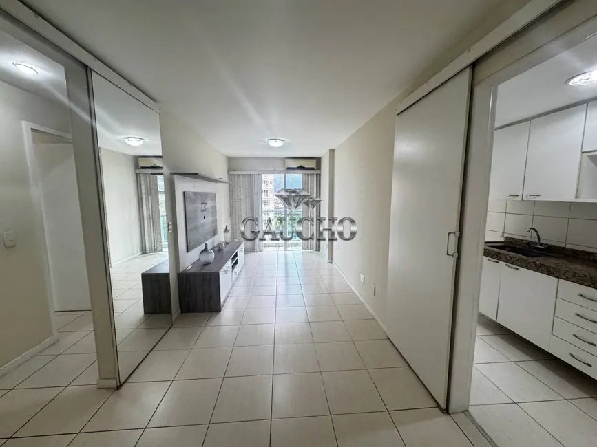 Foto 4 de Apartamento com 2 quartos à venda, 65m2 em Barra da Tijuca, Rio De Janeiro - RJ