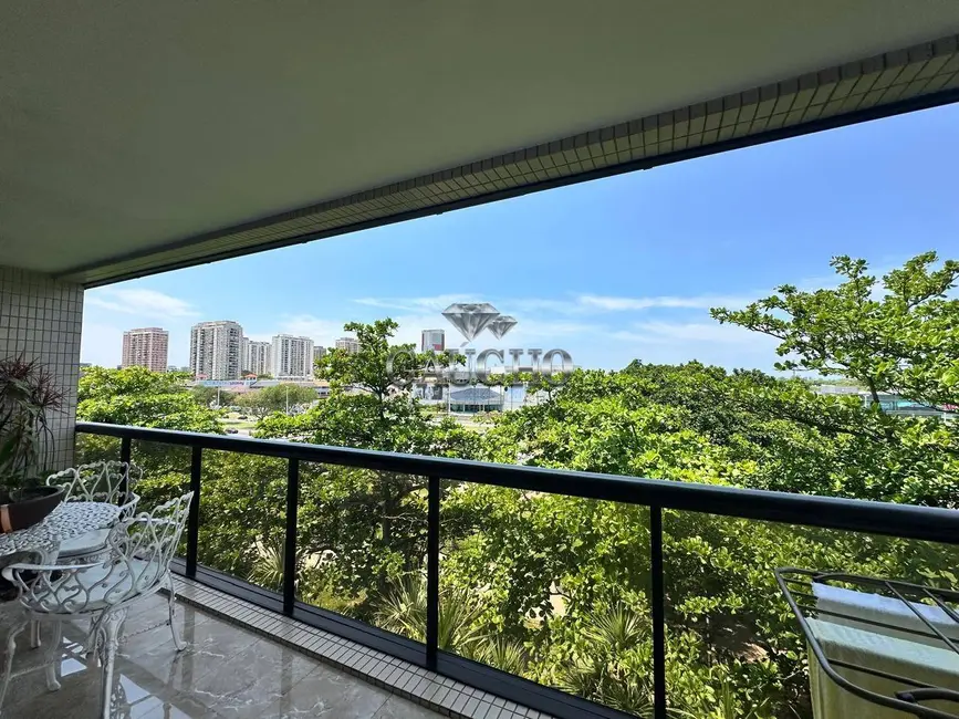 Foto 2 de Apartamento com 4 quartos à venda, 136m2 em Barra da Tijuca, Rio De Janeiro - RJ