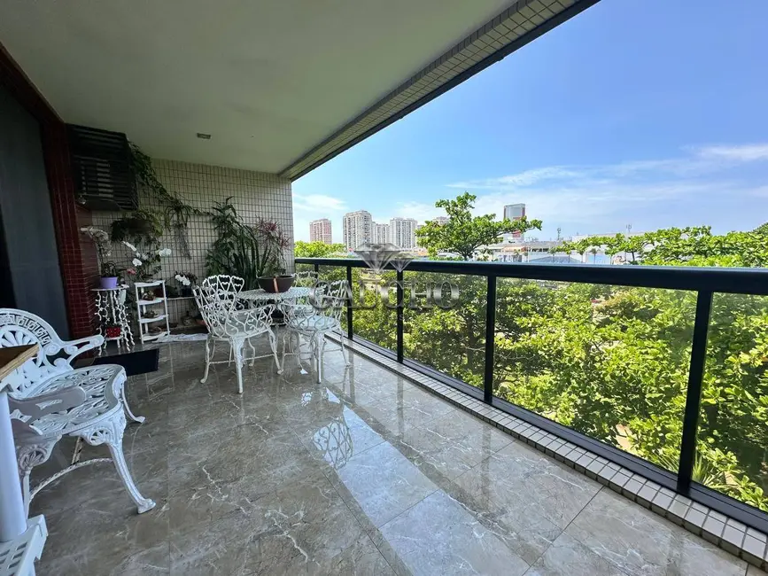 Foto 1 de Apartamento com 4 quartos à venda, 136m2 em Barra da Tijuca, Rio De Janeiro - RJ