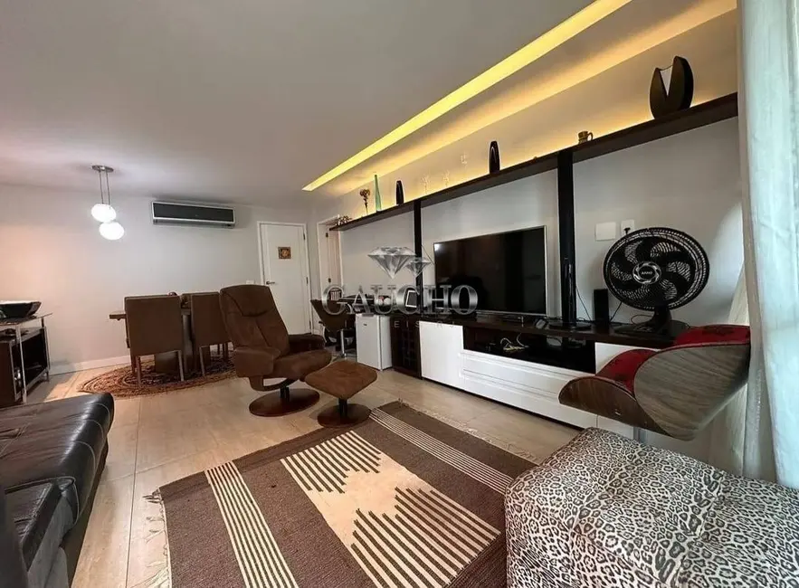 Foto 3 de Apartamento com 4 quartos à venda, 135m2 em Barra da Tijuca, Rio De Janeiro - RJ