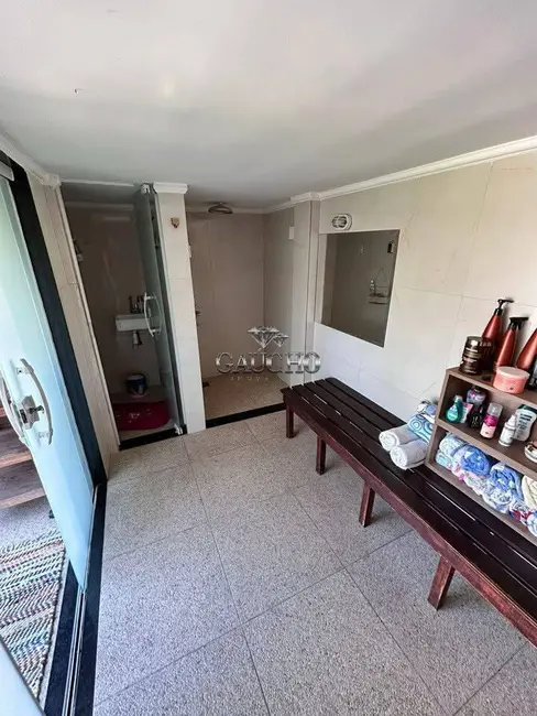 Casa com 5 quartos à venda, 720m2 em Barra da Tijuca, Rio De Janeiro - RJ - imagem 6 Foto 6 de Casa com 5 quartos à venda, 720m2 em Barra da Tijuca, Rio De Janeiro - RJ