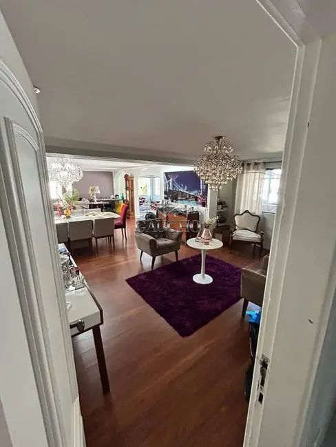 Casa com 5 quartos à venda, 720m2 em Barra da Tijuca, Rio De Janeiro - RJ - imagem 7 Foto 7 de Casa com 5 quartos à venda, 720m2 em Barra da Tijuca, Rio De Janeiro - RJ