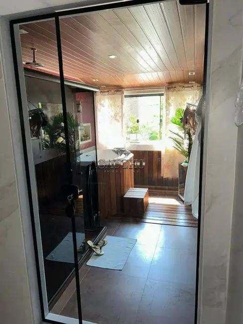 Casa com 5 quartos à venda, 720m2 em Barra da Tijuca, Rio De Janeiro - RJ - imagem 4 Foto 4 de Casa com 5 quartos à venda, 720m2 em Barra da Tijuca, Rio De Janeiro - RJ