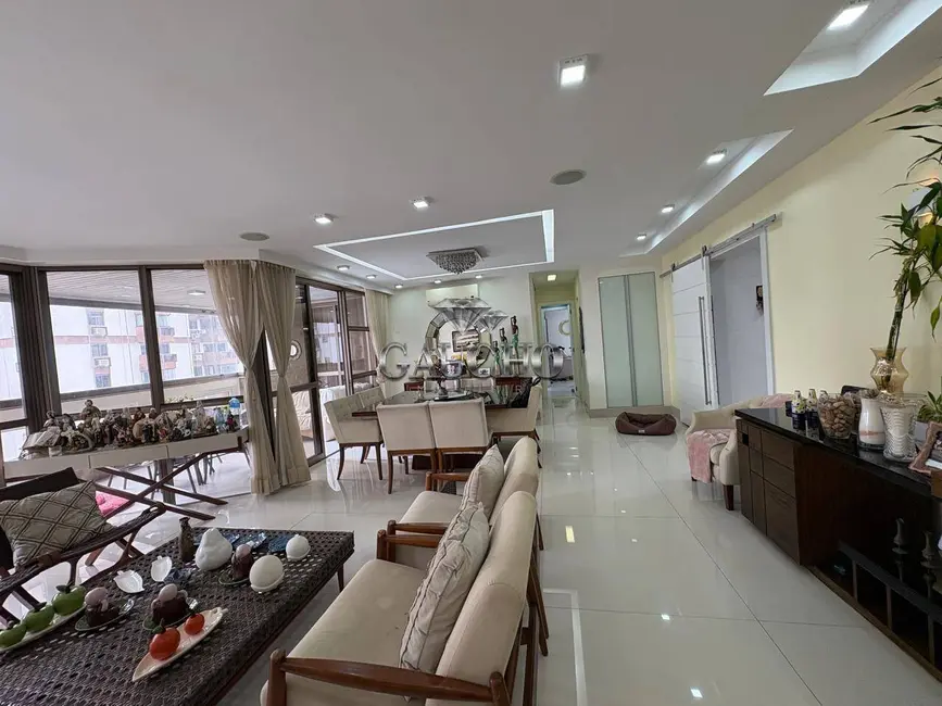 Apartamento com 4 quartos à venda, 177m2 em Barra da Tijuca, Rio De Janeiro - RJ - imagem 4 Foto 4 de Apartamento com 4 quartos à venda, 177m2 em Barra da Tijuca, Rio De Janeiro - RJ