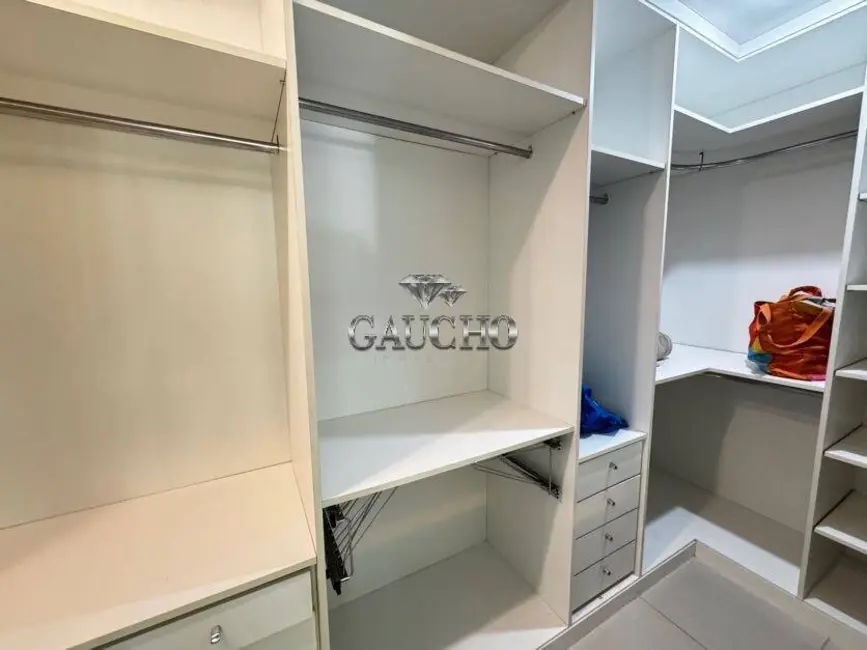 Foto 4 de Casa com 4 quartos à venda, 275m2 em Barra da Tijuca, Rio De Janeiro - RJ