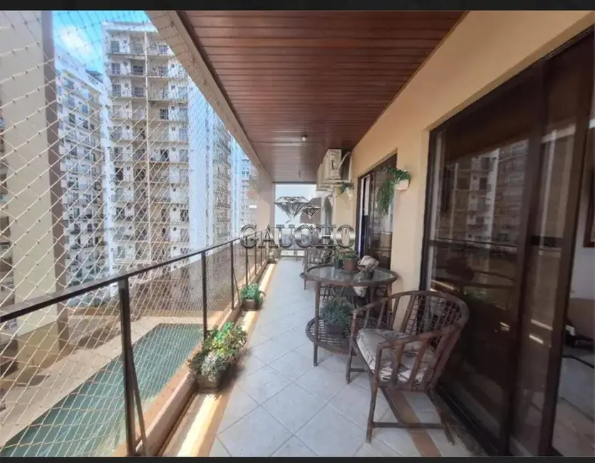 Apartamento com 3 quartos à venda, 133m2 em Vila Isabel, Rio De Janeiro - RJ - imagem 3 Foto 3 de Apartamento com 3 quartos à venda, 133m2 em Vila Isabel, Rio De Janeiro - RJ