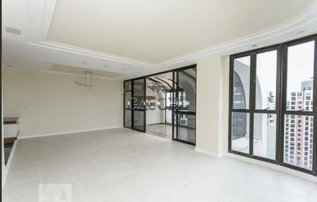 Apartamento com 3 quartos para alugar, 200m2 em Barra da Tijuca, Rio De Janeiro - RJ - imagem 2 Foto 2 de Apartamento com 3 quartos para alugar, 200m2 em Barra da Tijuca, Rio De Janeiro - RJ