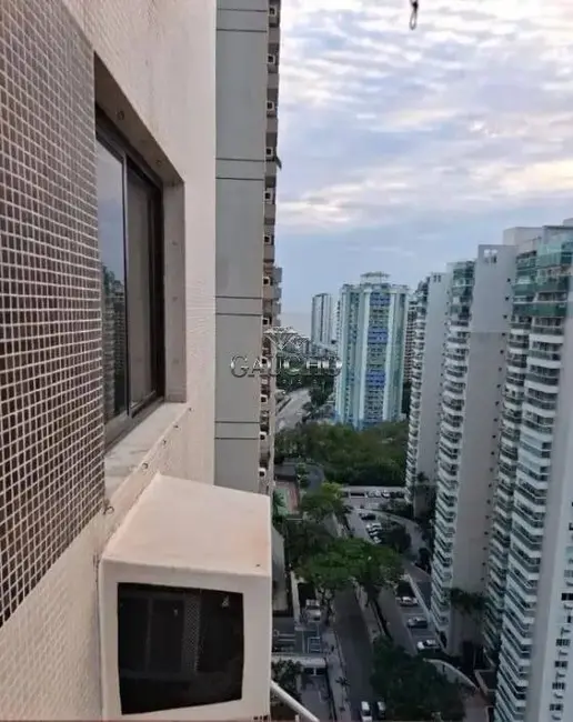 Apartamento com 2 quartos à venda, 65m2 em Barra da Tijuca, Rio De Janeiro - RJ - imagem 5 Foto 5 de Apartamento com 2 quartos à venda, 65m2 em Barra da Tijuca, Rio De Janeiro - RJ