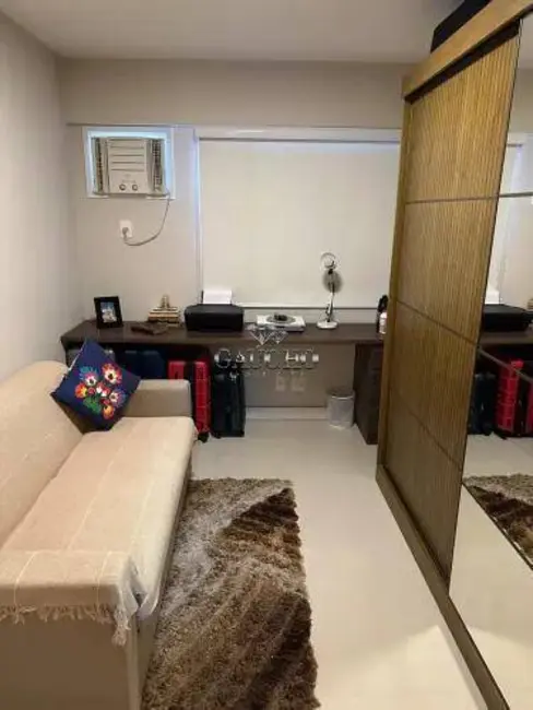 Apartamento com 2 quartos à venda, 71m2 em Recreio dos Bandeirantes, Rio De Janeiro - RJ - imagem 9 Foto 9 de Apartamento com 2 quartos à venda, 71m2 em Recreio dos Bandeirantes, Rio De Janeiro - RJ