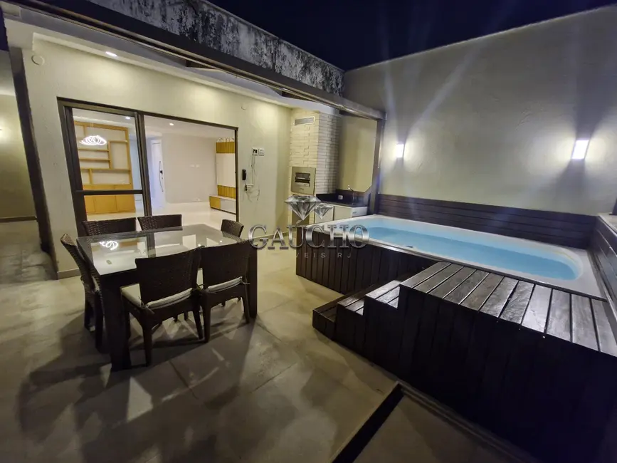 Foto 2 de Cobertura com 3 quartos à venda, 160m2 em Recreio dos Bandeirantes, Rio De Janeiro - RJ