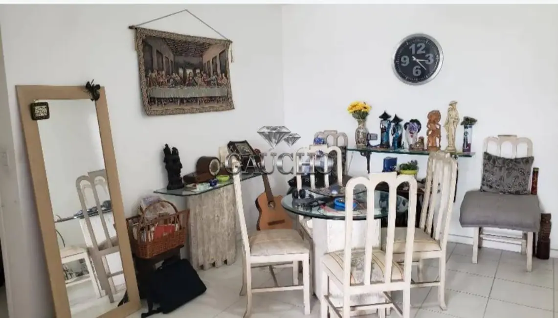Foto 8 de Apartamento com 4 quartos à venda, 114m2 em Rio De Janeiro - RJ