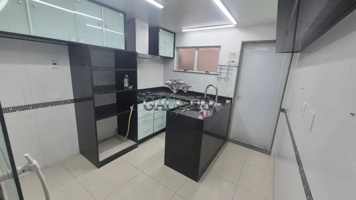 Foto 9 de Casa com 4 quartos para alugar, 120m2 em Taquara, Rio De Janeiro - RJ
