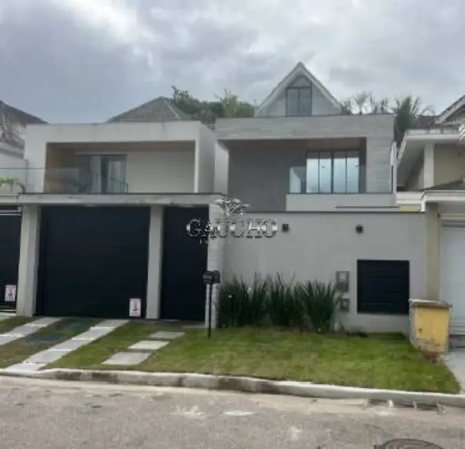 Foto 2 de Casa com 3 quartos à venda e para alugar, 350m2 em Recreio dos Bandeirantes, Rio De Janeiro - RJ