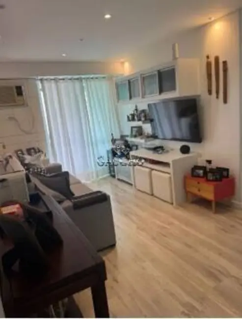 Apartamento com 2 quartos à venda, 72m2 em Rio De Janeiro - RJ - imagem 2 Foto 2 de Apartamento com 2 quartos à venda, 72m2 em Rio De Janeiro - RJ