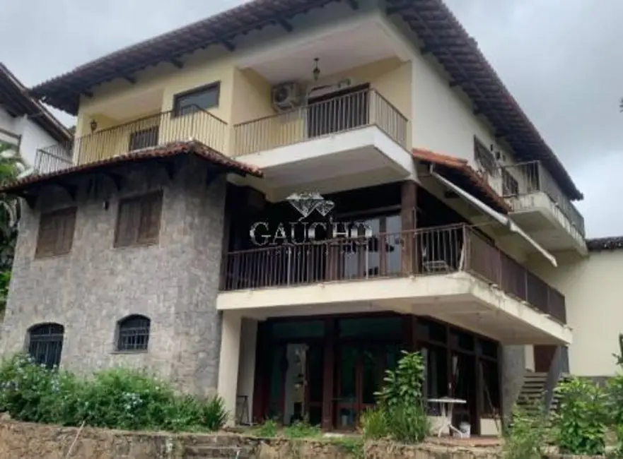 Foto 1 de Casa com 5 quartos para alugar, 300m2 em Itanhangá, Rio De Janeiro - RJ