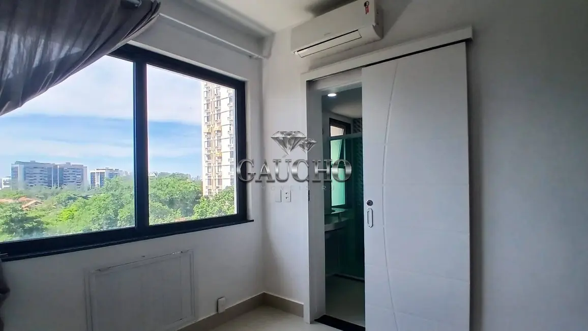 Apartamento com 3 quartos à venda, 105m2 em Barra da Tijuca, Rio De Janeiro - RJ - imagem 7 Foto 7 de Apartamento com 3 quartos à venda, 105m2 em Barra da Tijuca, Rio De Janeiro - RJ