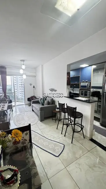 Foto 9 de Apartamento com 2 quartos à venda, 77m2 em Rio De Janeiro - RJ