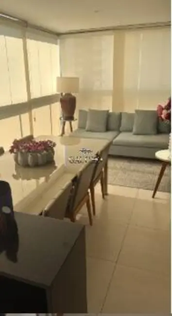 Foto 2 de Apartamento com 4 quartos à venda, 160m2 em Rio De Janeiro - RJ