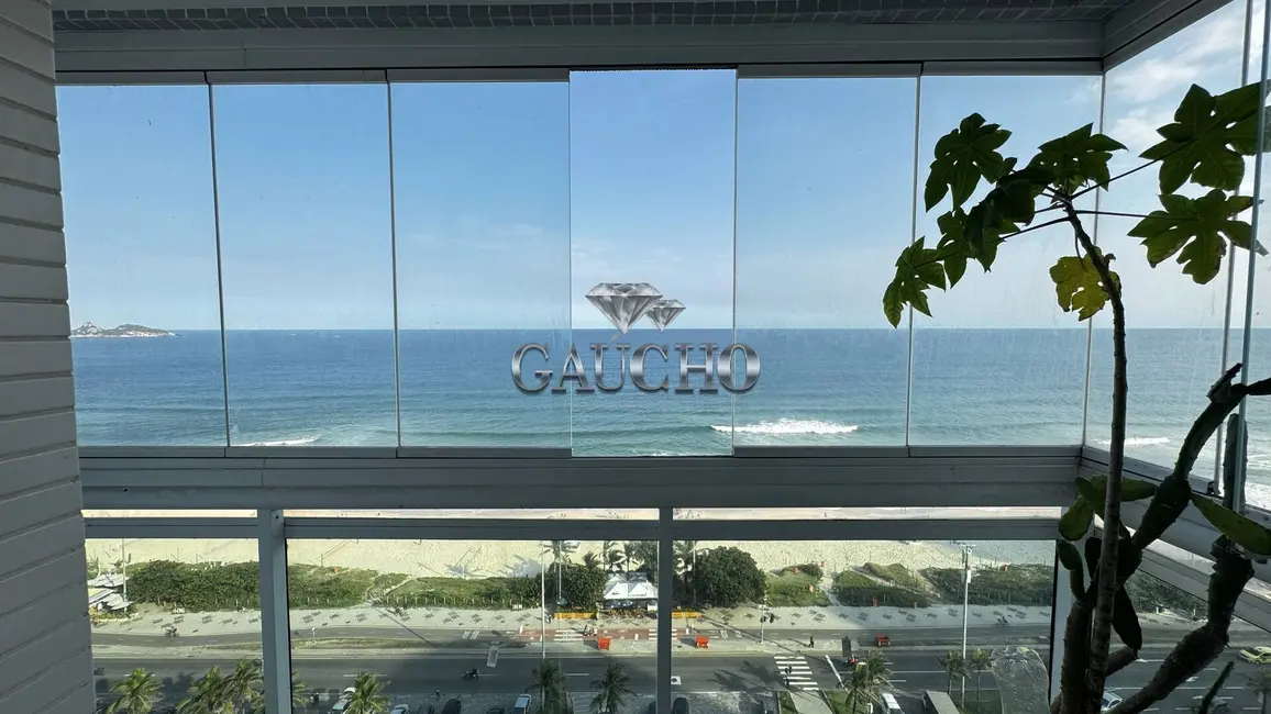 Foto 3 de Apartamento com 2 quartos à venda, 72m2 em Barra da Tijuca, Rio De Janeiro - RJ
