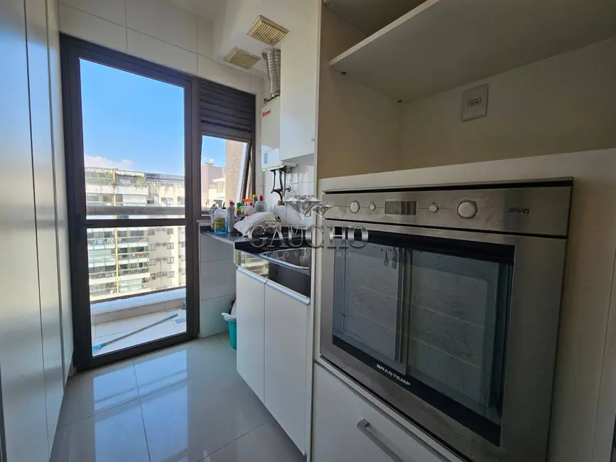 Cobertura com 4 quartos à venda e para alugar, 198m2 em Recreio dos Bandeirantes, Rio De Janeiro - RJ - imagem 9 Foto 9 de Cobertura com 4 quartos à venda e para alugar, 198m2 em Recreio dos Bandeirantes, Rio De Janeiro - RJ