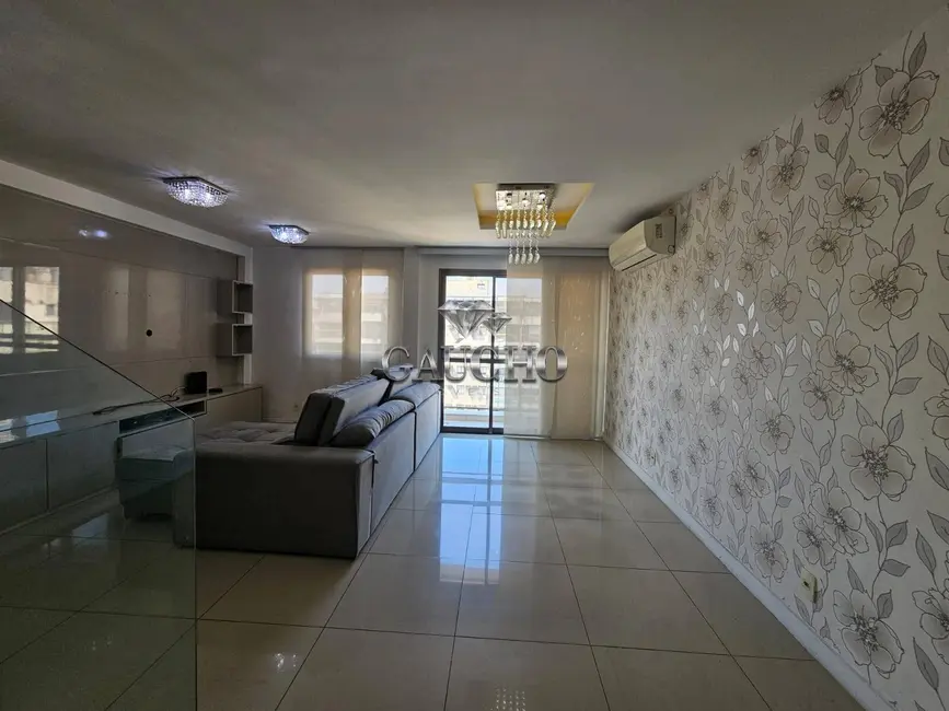 Cobertura com 4 quartos à venda e para alugar, 198m2 em Recreio dos Bandeirantes, Rio De Janeiro - RJ - imagem 2 Foto 2 de Cobertura com 4 quartos à venda e para alugar, 198m2 em Recreio dos Bandeirantes, Rio De Janeiro - RJ