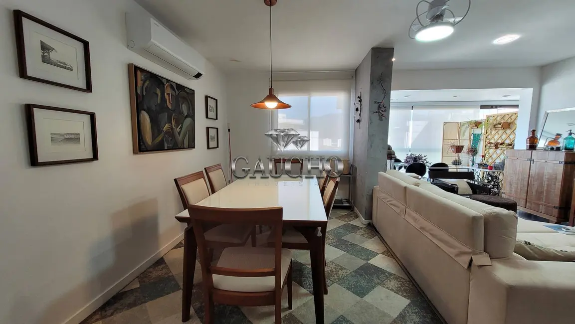Cobertura com 4 quartos à venda, 150m2 em Rio De Janeiro - RJ - imagem 4 Foto 4 de Cobertura com 4 quartos à venda, 150m2 em Rio De Janeiro - RJ