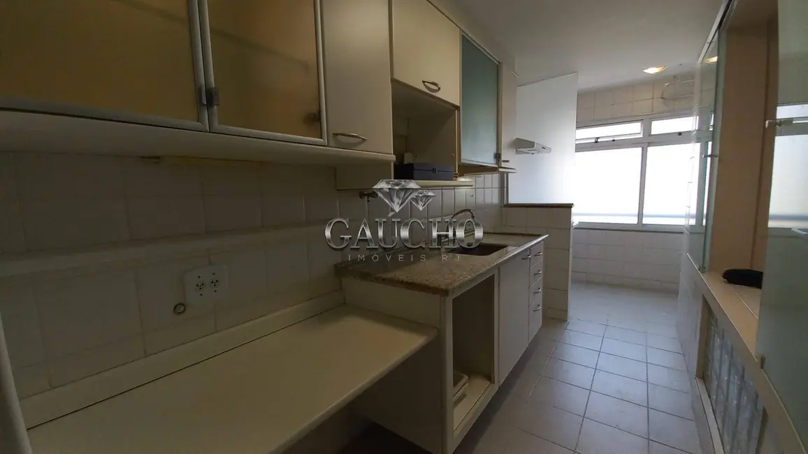 Foto 8 de Apartamento com 2 quartos à venda e para alugar, 107m2 em Barra da Tijuca, Rio De Janeiro - RJ