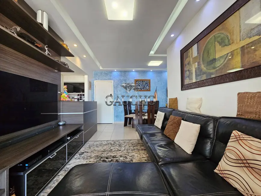 Foto 4 de Apartamento com 3 quartos à venda, 110m2 em Rio De Janeiro - RJ