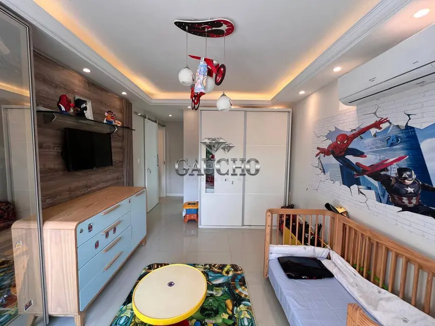 Foto 9 de Casa com 4 quartos à venda e para alugar, 320m2 em Barra da Tijuca, Rio De Janeiro - RJ