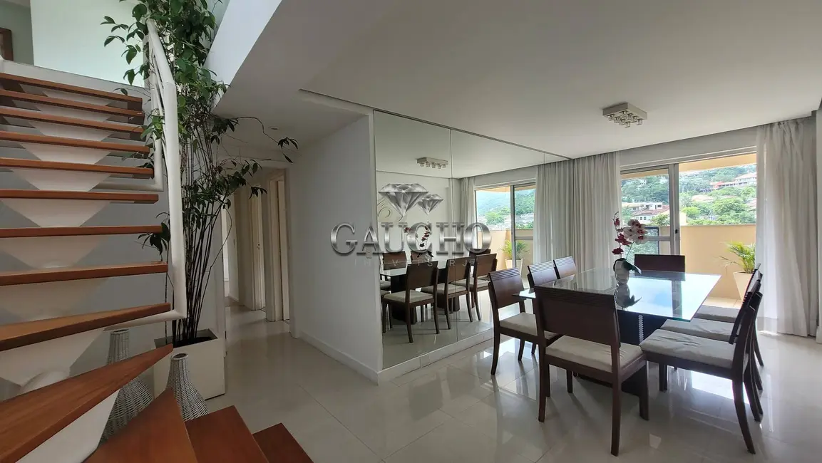 Cobertura com 5 quartos à venda, 277m2 em Freguesia (Jacarepaguá), Rio De Janeiro - RJ - imagem 1 Foto 1 de Cobertura com 5 quartos à venda, 277m2 em Freguesia (Jacarepaguá), Rio De Janeiro - RJ