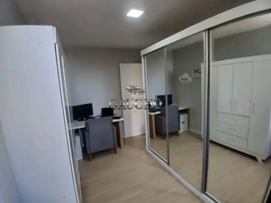 Foto 8 de Apartamento com 2 quartos à venda, 40m2 em Taquara, Rio De Janeiro - RJ