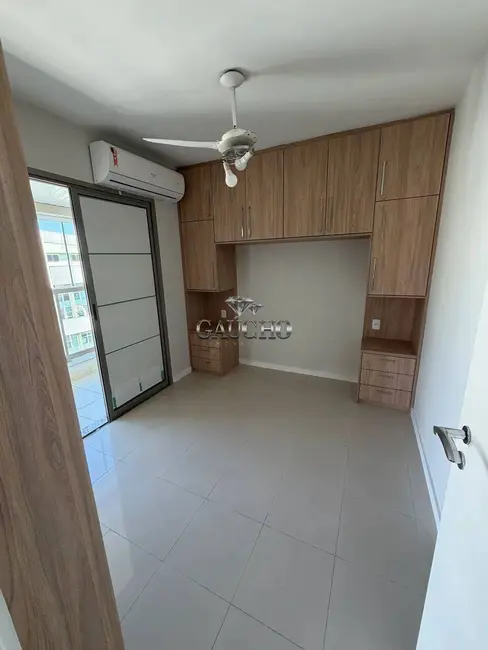 Apartamento com 3 quartos à venda, 171m2 em Recreio dos Bandeirantes, Rio De Janeiro - RJ - imagem 8 Foto 8 de Apartamento com 3 quartos à venda, 171m2 em Recreio dos Bandeirantes, Rio De Janeiro - RJ