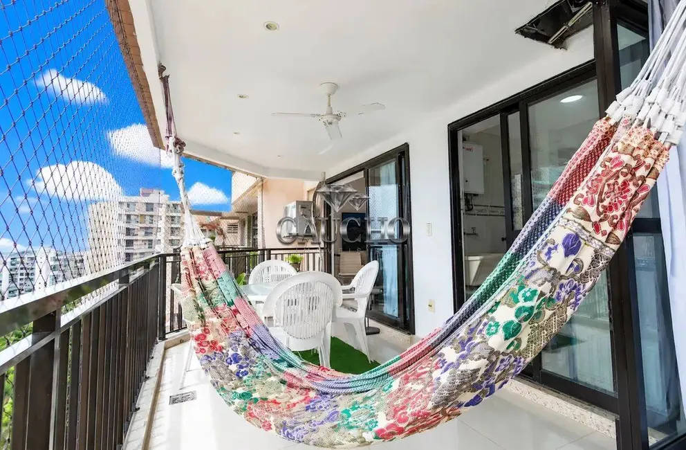 Apartamento com 1 quarto para alugar, 70m2 em Barra da Tijuca, Rio De Janeiro - RJ - imagem 2 Foto 2 de Apartamento com 1 quarto para alugar, 70m2 em Barra da Tijuca, Rio De Janeiro - RJ
