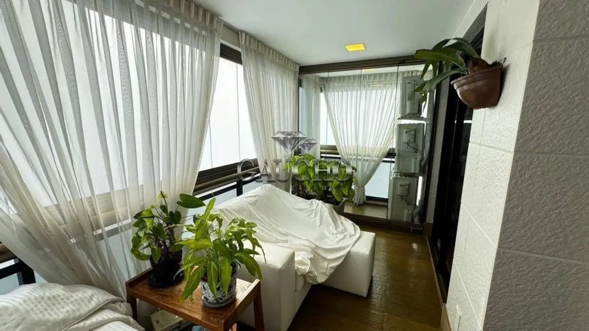 Apartamento com 3 quartos à venda, 128m2 em Barra da Tijuca, Rio De Janeiro - RJ - imagem 8 Foto 8 de Apartamento com 3 quartos à venda, 128m2 em Barra da Tijuca, Rio De Janeiro - RJ