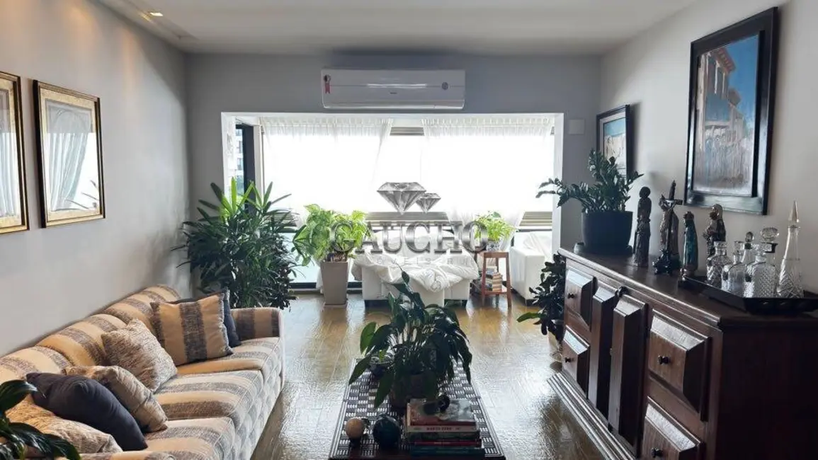 Apartamento com 3 quartos à venda, 128m2 em Barra da Tijuca, Rio De Janeiro - RJ - imagem 1 Foto 1 de Apartamento com 3 quartos à venda, 128m2 em Barra da Tijuca, Rio De Janeiro - RJ