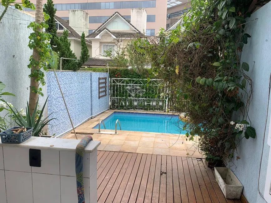 Casa com 4 quartos à venda, 200m2 em Recreio dos Bandeirantes, Rio De Janeiro - RJ - imagem 8 Foto 8 de Casa com 4 quartos à venda, 200m2 em Recreio dos Bandeirantes, Rio De Janeiro - RJ