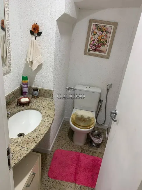 Casa com 4 quartos à venda, 200m2 em Recreio dos Bandeirantes, Rio De Janeiro - RJ - imagem 6 Foto 6 de Casa com 4 quartos à venda, 200m2 em Recreio dos Bandeirantes, Rio De Janeiro - RJ