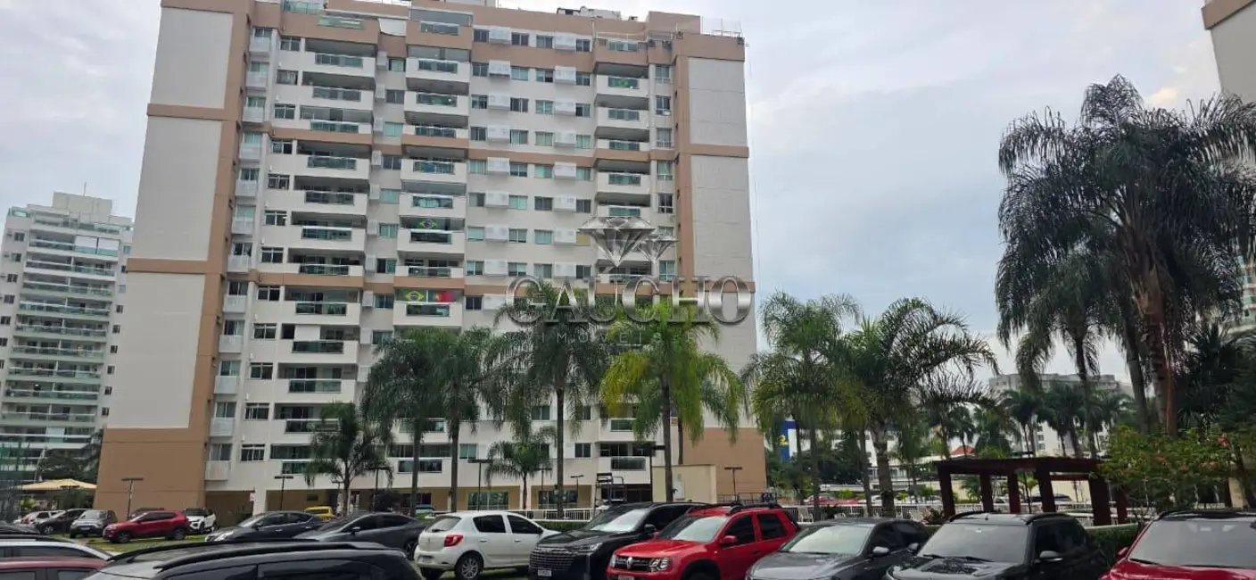 Foto 2 de Apartamento com 2 quartos para alugar, 70m2 em Rio De Janeiro - RJ