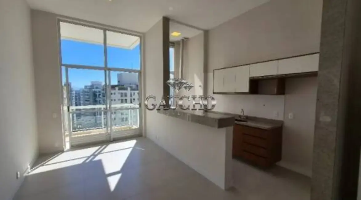 Foto 5 de Apartamento com 2 quartos à venda, 74m2 em Barra da Tijuca, Rio De Janeiro - RJ